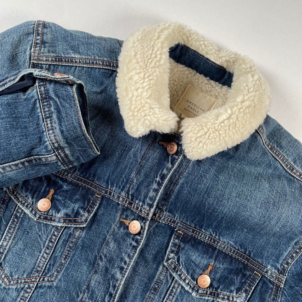 American Eagle Outfitters Womens Denim Sherpa‎ Lined Trucker Jacket Blue Size L